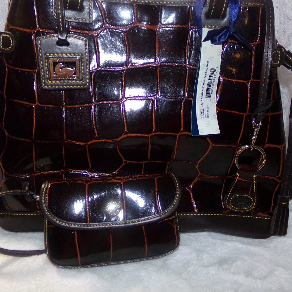 NWT Dooney & Bourke Embossed Leather Double Strap Tassle Shopper -Cognac